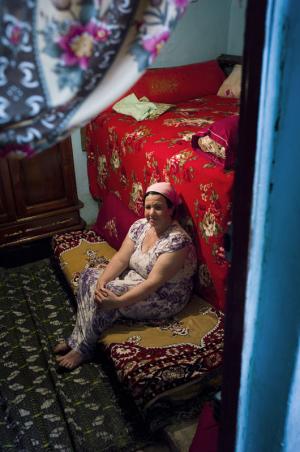 Fathia, Issam’ s mother. Sidi Salem, Annaba, Algeria, 2011 © Patrick Zachmann / Magnum Photos